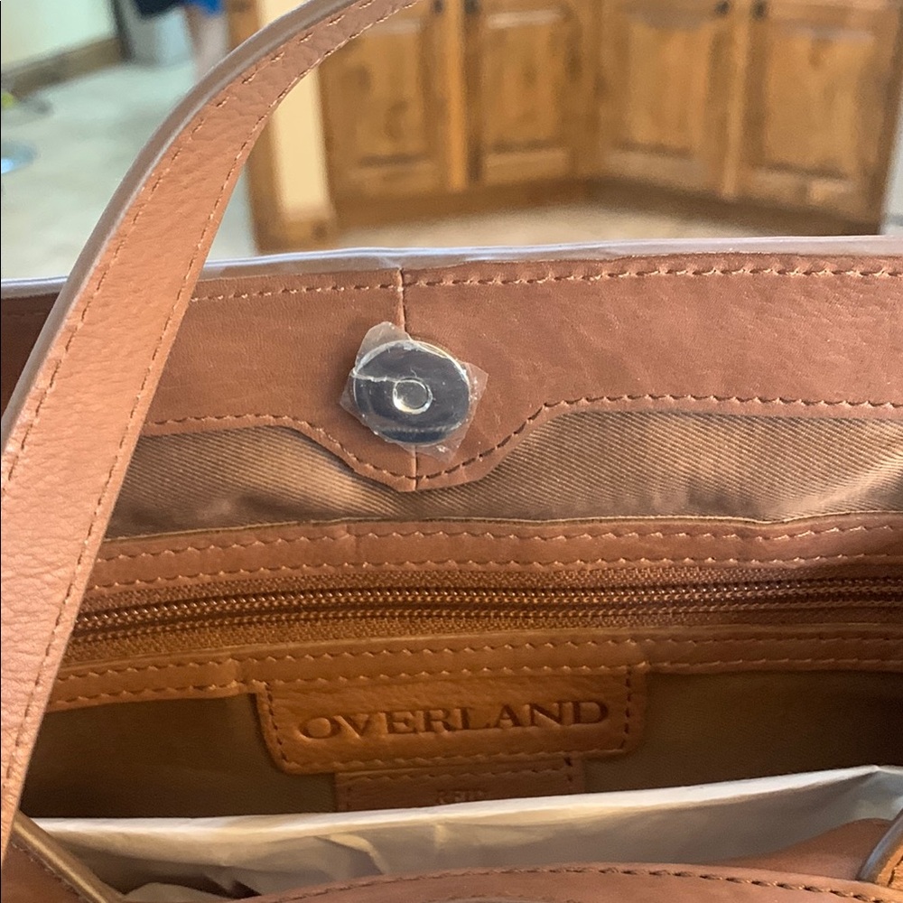 Brown and White Cowhide Shoulder Bag with Leather Trim - Picture 2 of 4